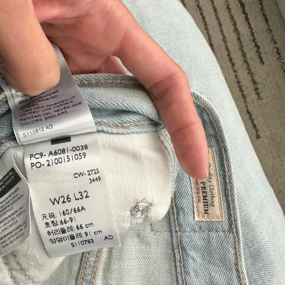 Levi’s Light Wash Wide Leg Women’s Jeans Linen blend NWT - Picture 6 of 7